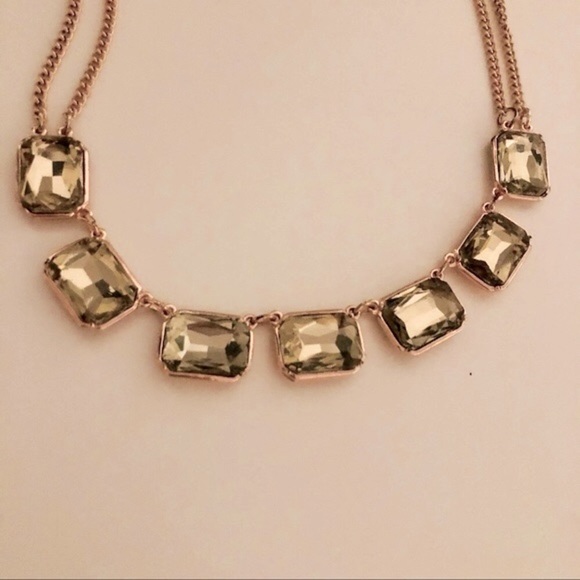 Vintage Jewelry Vintage Rose Gold Tone Green Topaz Look Necklace